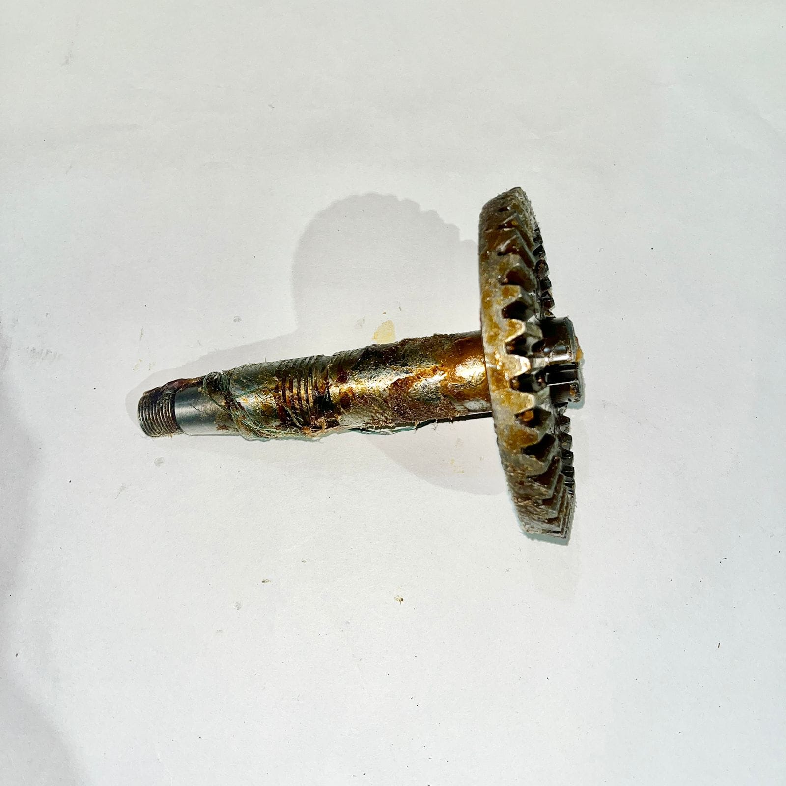 3308-40-2 Валик привода топливного насоса