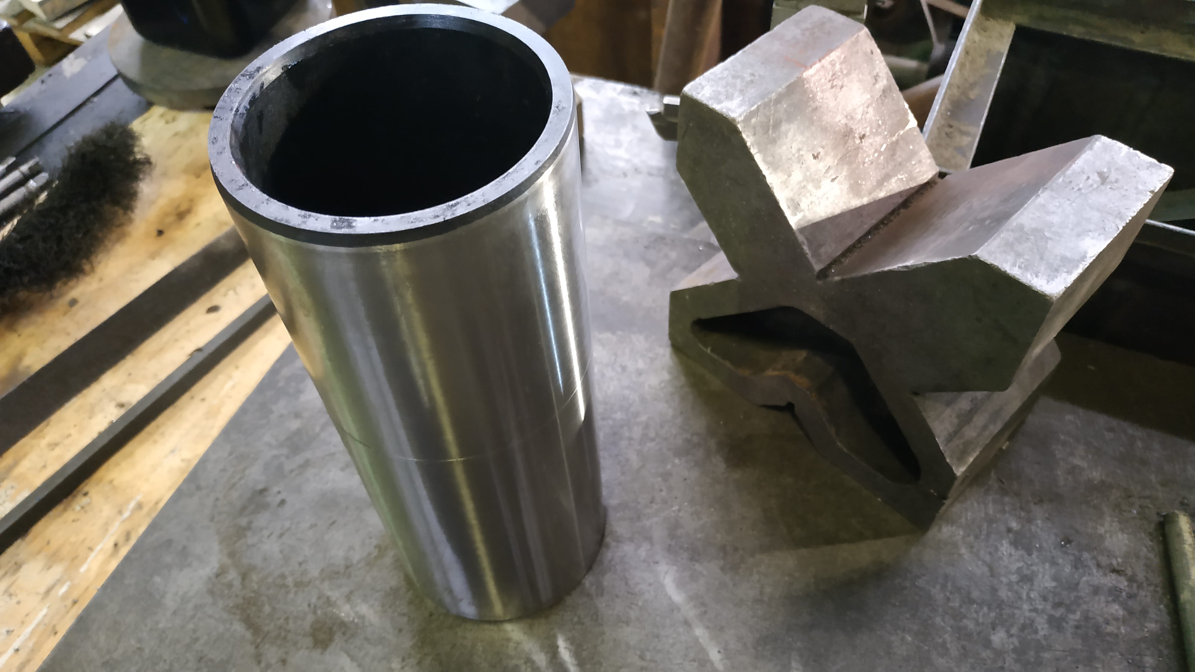 Труба грязевая 4066.46.109