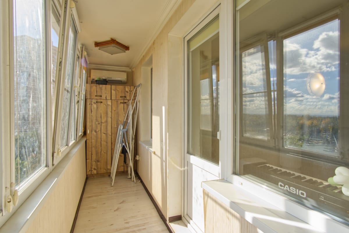 Квартира с видом на горы и озеро в кирпичном доме — фото 2