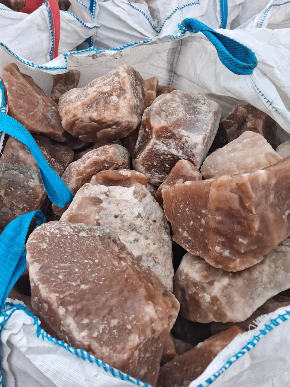 Соль каменная немолотая гималайская