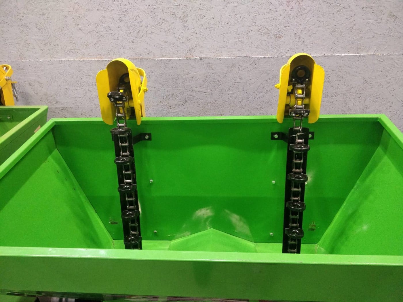 Картофелесажалка двухрядная СКН-300/2 с увеличенным бункером 70-75 см — фото 3