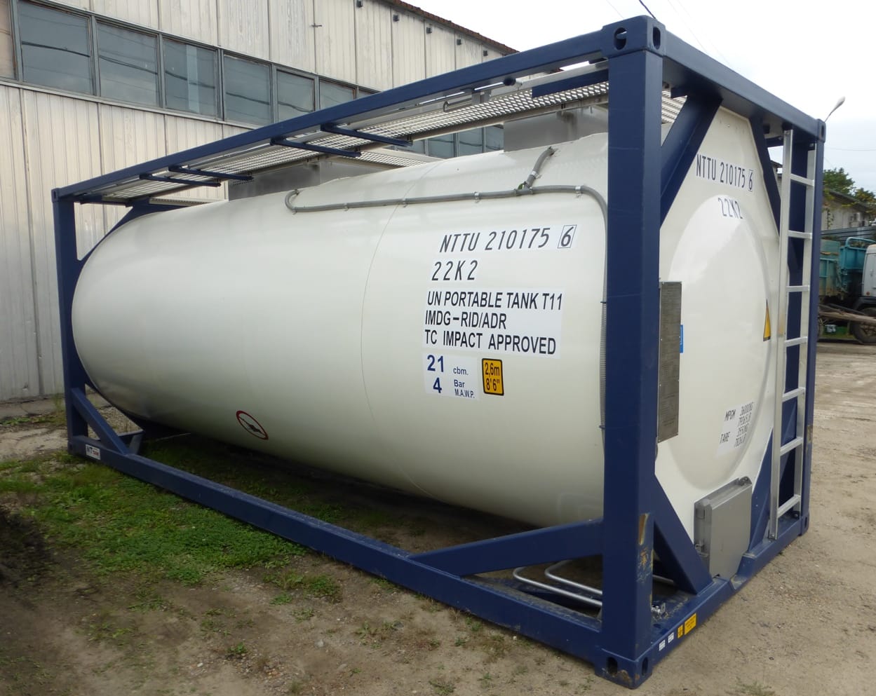 Танк-контейнер объём 21м3 тип Т11, для перевозки изопропилового спирта.