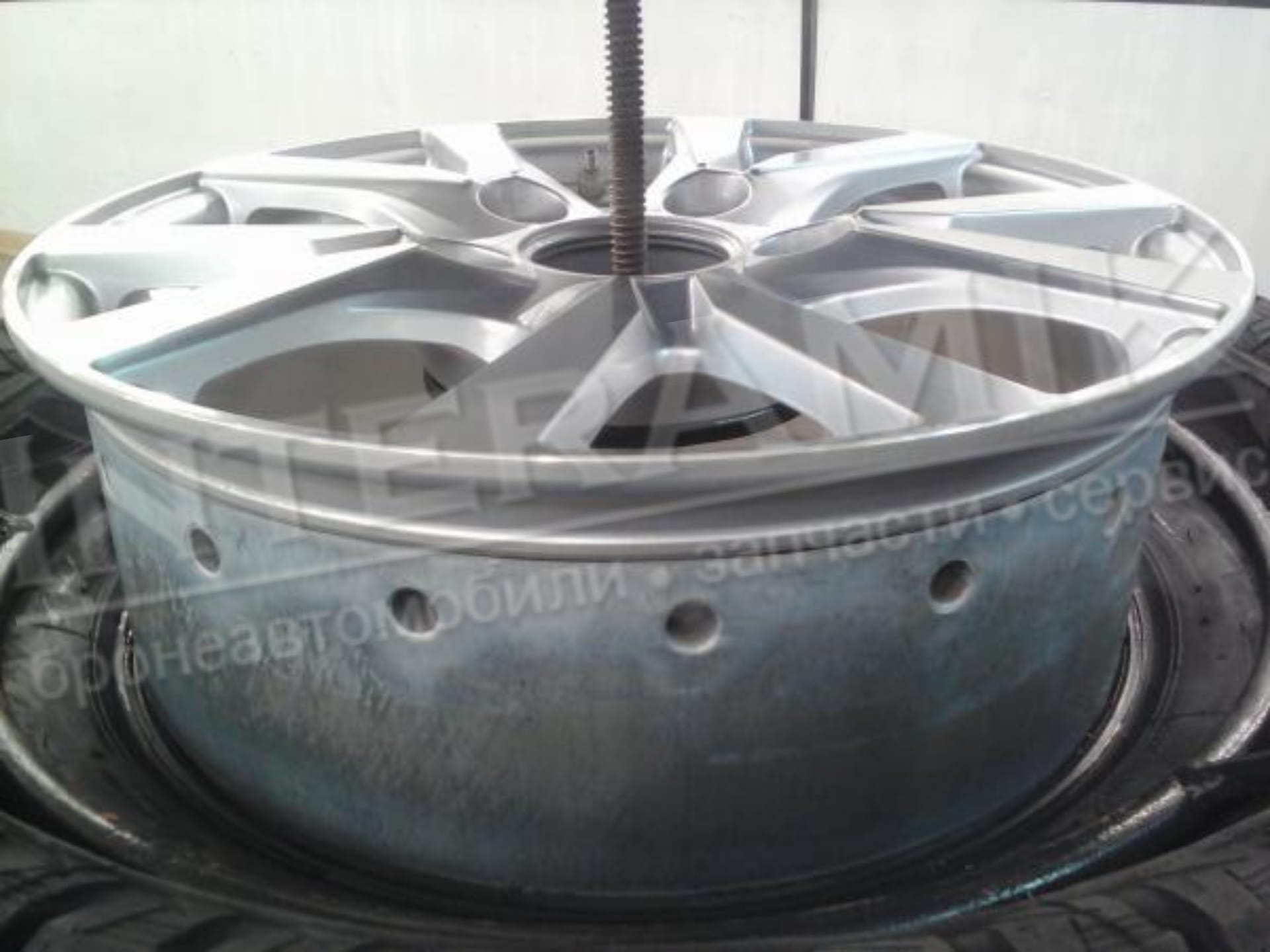 Колеса бронированные Тойота Ленд Крузер 200 — фото 2