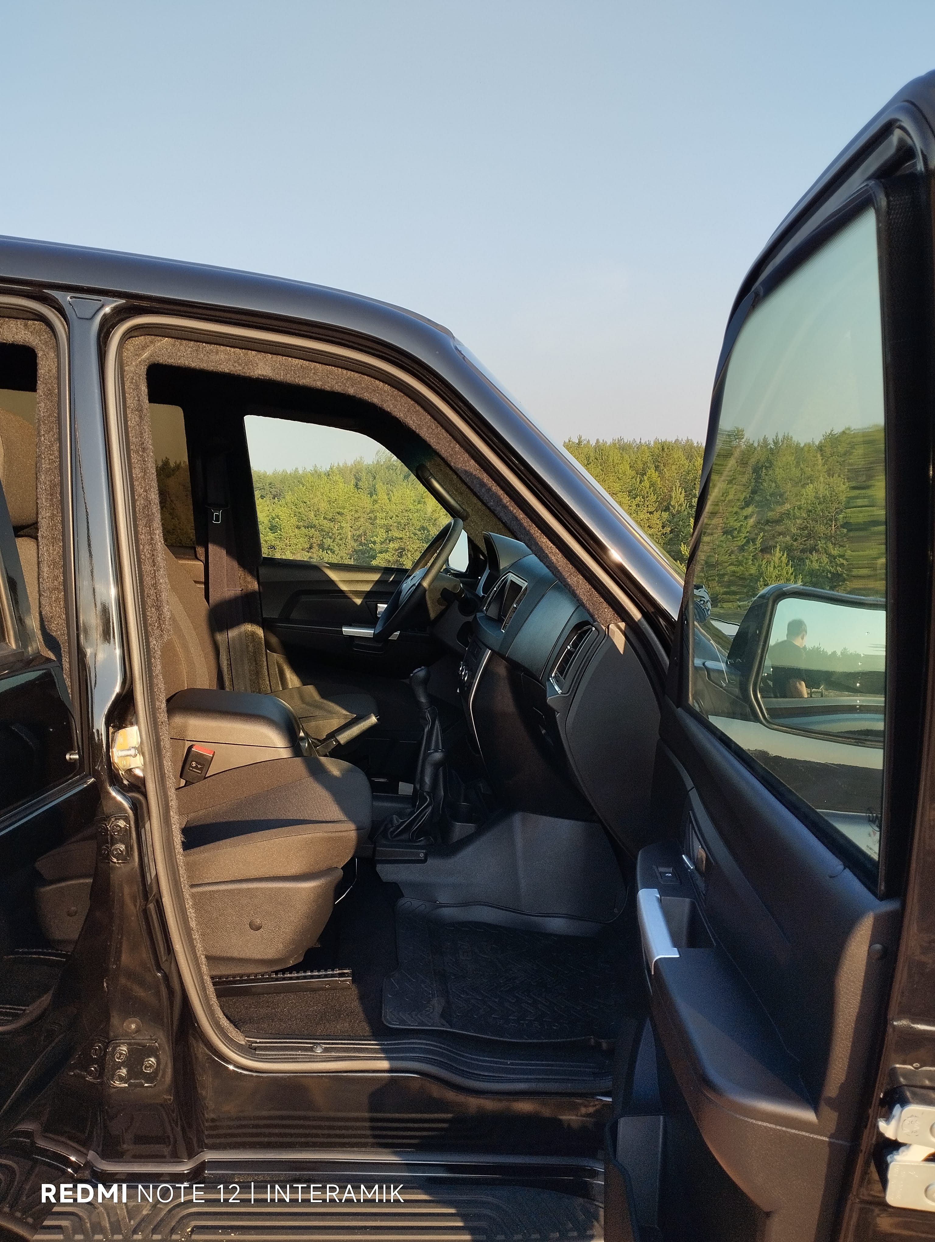 Новый бронированный УАЗ Патриот В6 2025 г — фото 3