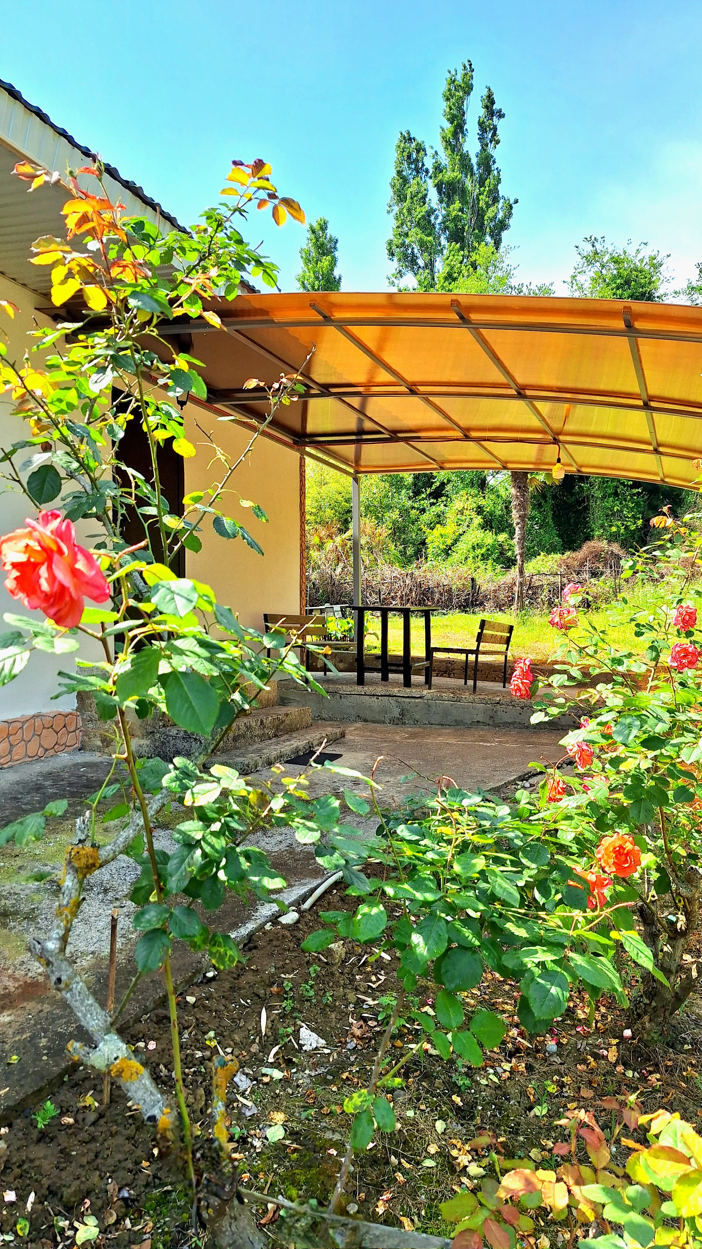 ОТДЕЛЬНЫЙ 2-х комнатный ДОМИК со всеми удобствами  (семь спальных мест)!  МОРЕ напротив! — фото 2