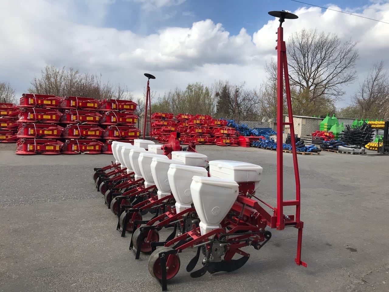 Сеялка пропашная (вентиляторная) СУПН 8