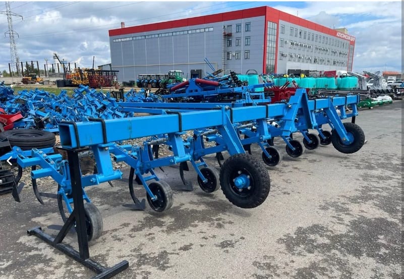Культиватор КМН-5, 6 без внесения удобрений, с транспортным устройством