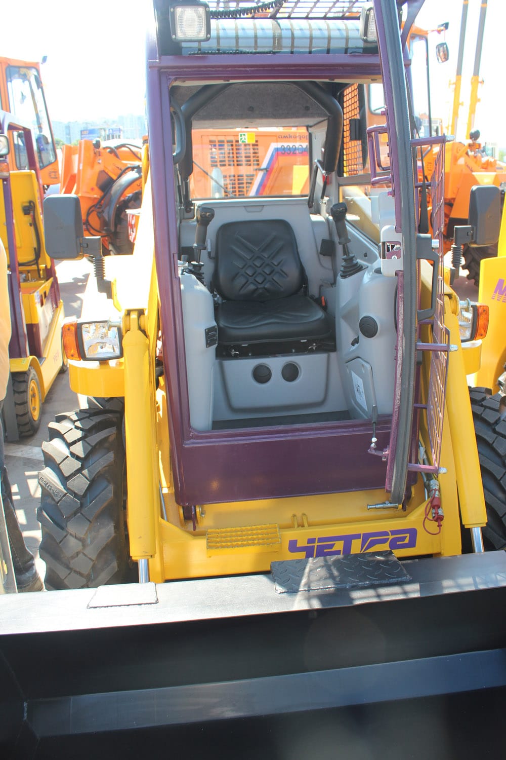 Трос управления (вилка - вилка) Indemar (IB-741200) для спецтехники — фото 13