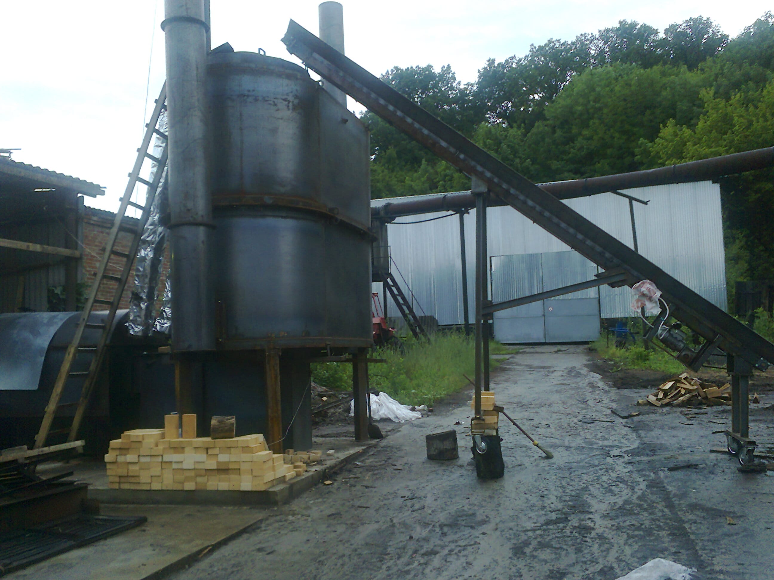 Печи по производству древесного угля. — фото 3