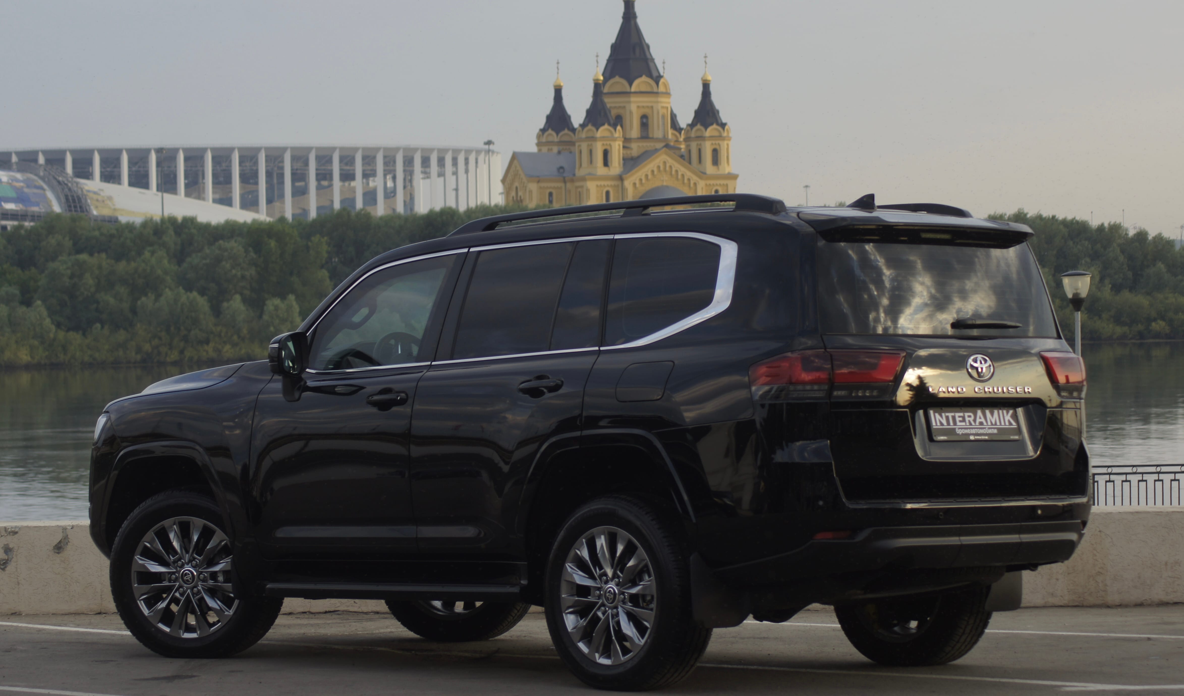 Запасные части для автомобиля Тойота Лэнд Крузер 300 — фото 3