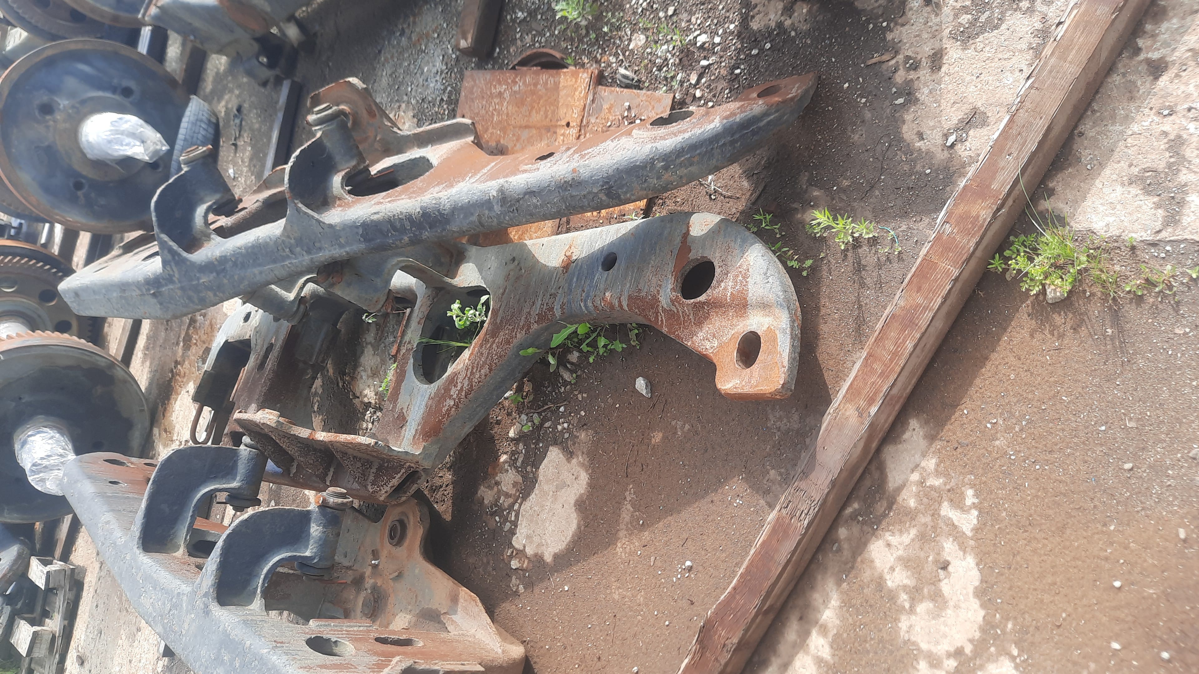 Новые запчасти для думпкаров 2ВС105 — фото 4