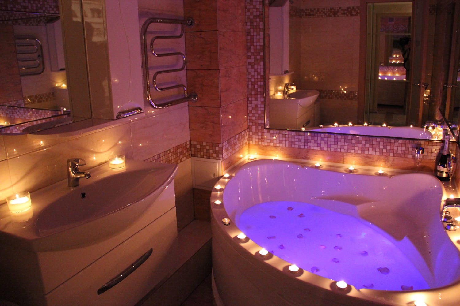 Роскошная двухкомнатная квартира-студия класса люкс c джакузи Николая Панова 50 — фото 3