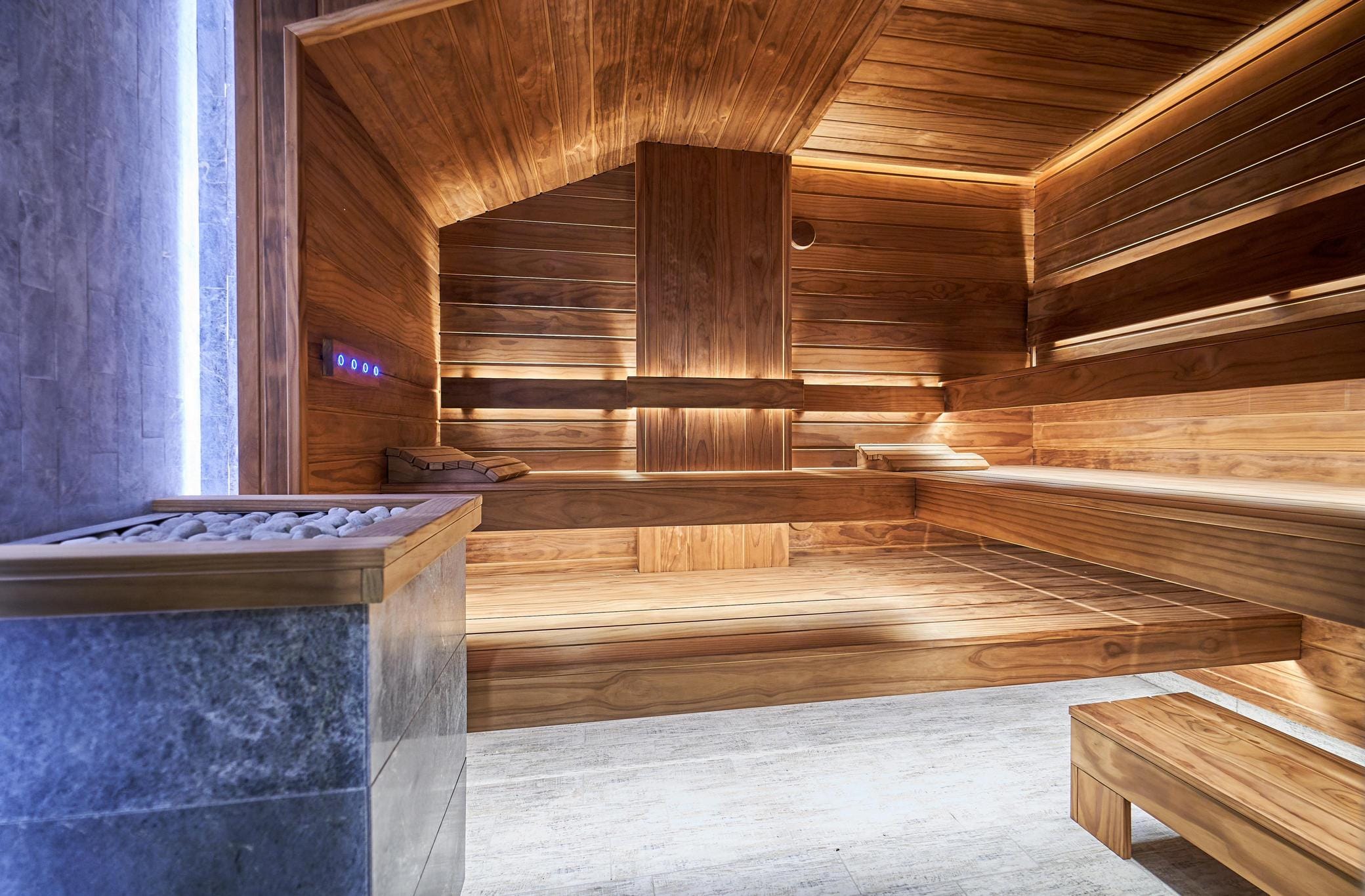 Апартаменты с теплым бассейном в центре Сириуса — фото 7