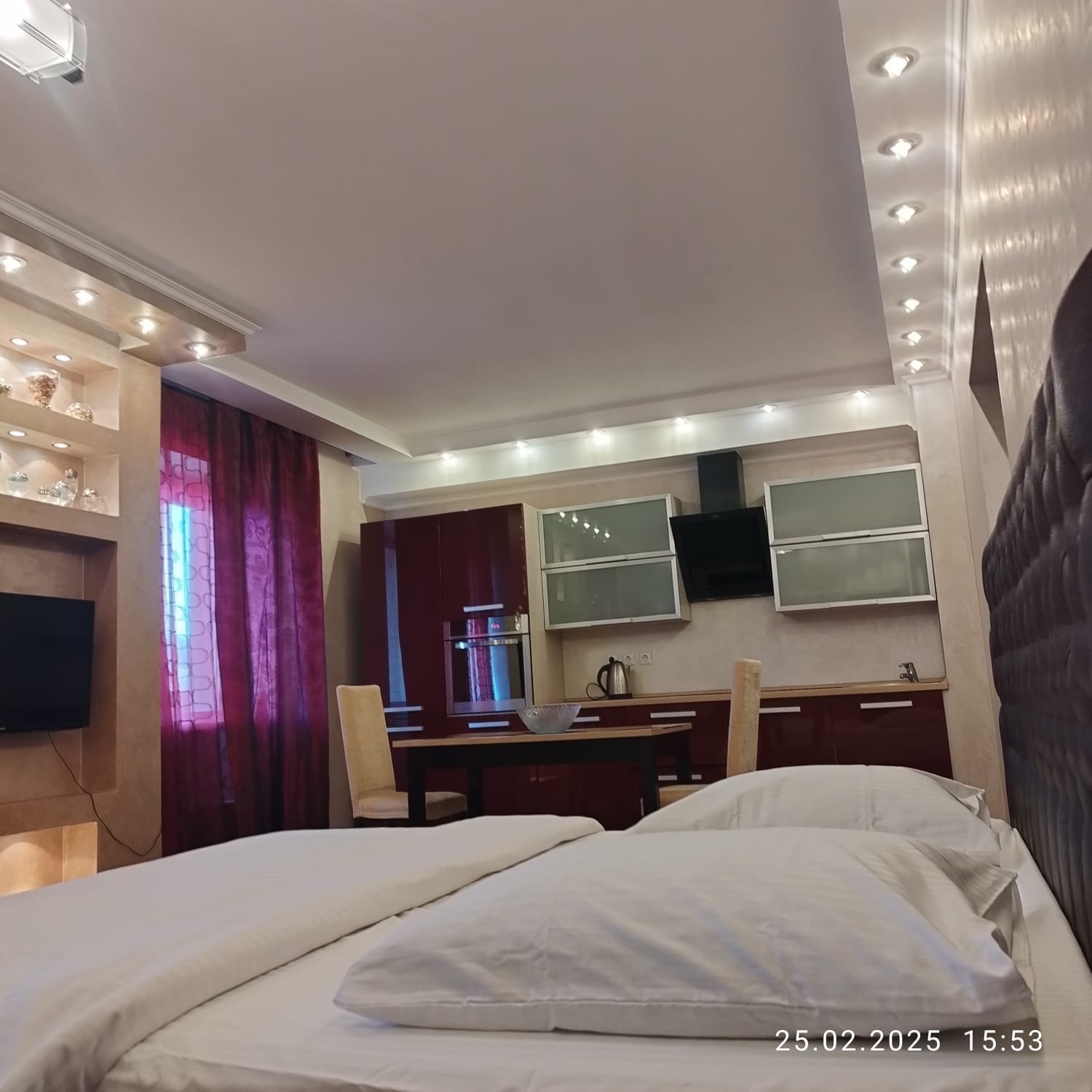 Сдам шикарную квартиру с джакузи на часы, ночь, сутки Шестая просека 157 — фото 5