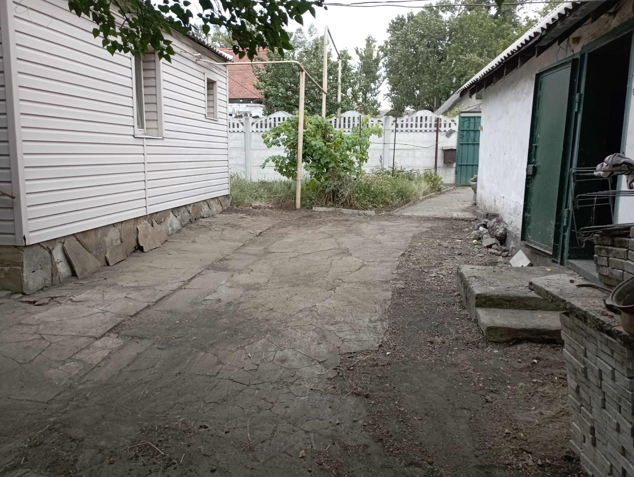 Уборка участков, огородов, территории  Донецк. ДНР