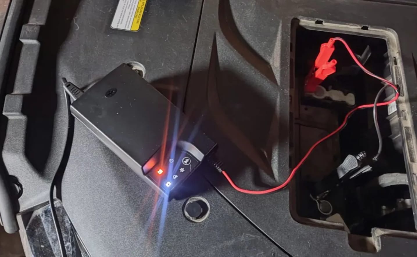 Зарядное устройство BL1204 для аккумуляторов, 12В, 1-120Ач — фото 2