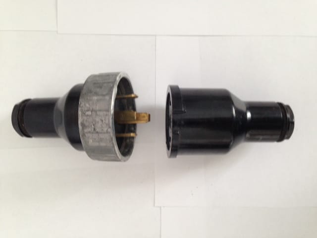 Разъём ИЭ9901А-I 380В 10А