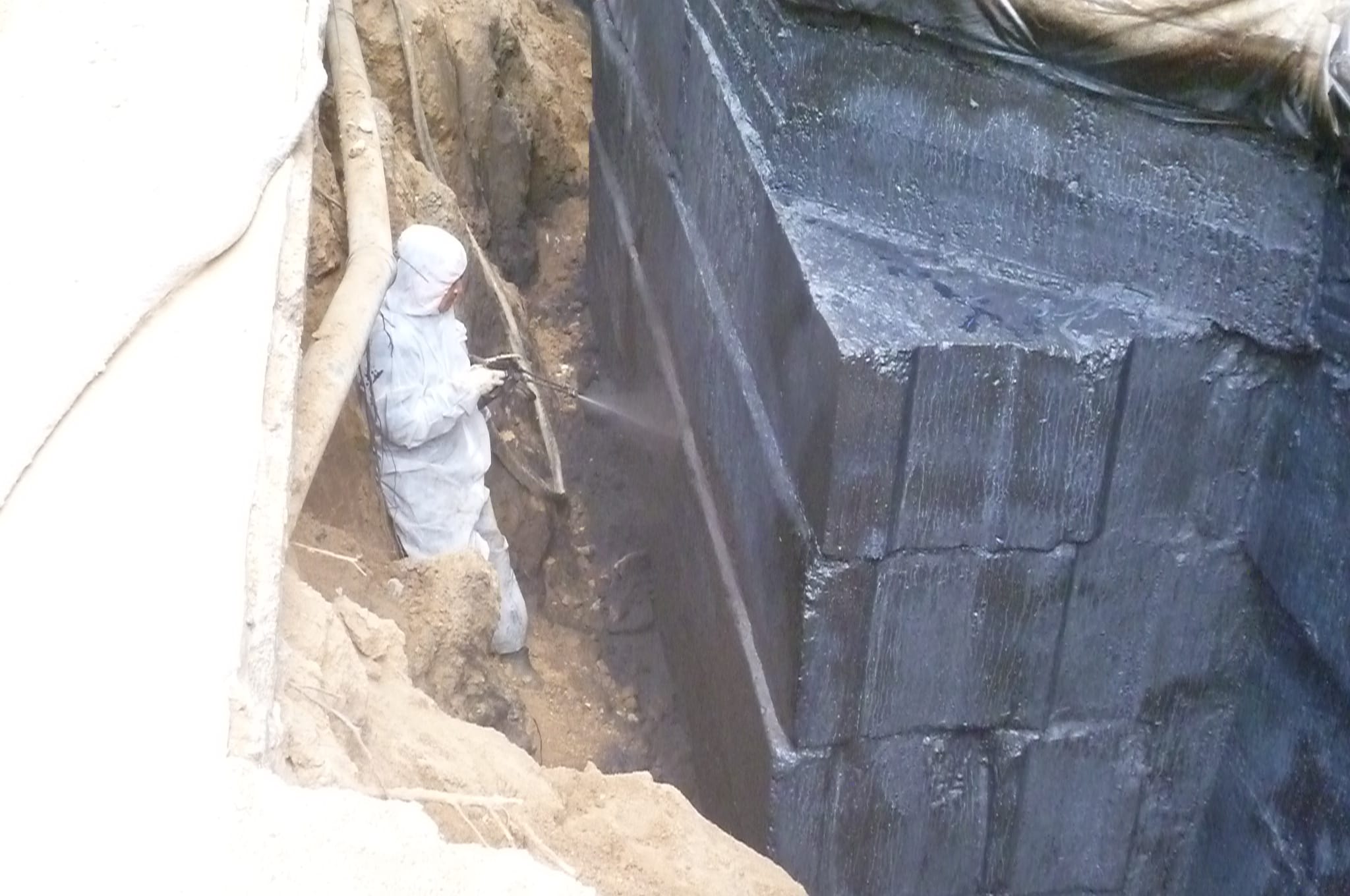 Ремонт гидроизоляции фундамента