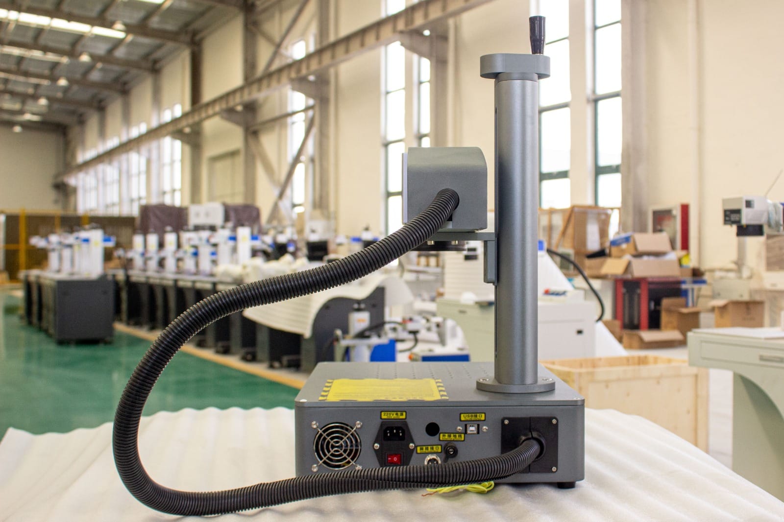 Лазерный маркираторЛазерный маркер M5 Compact 30 Вт