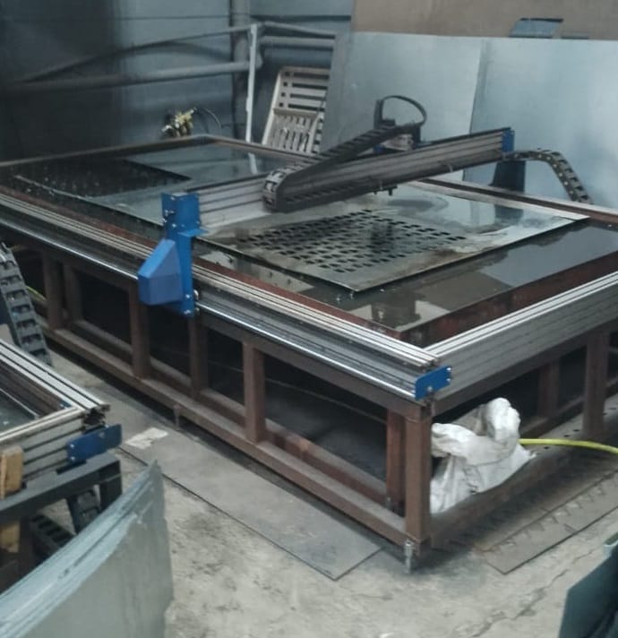 Станок плазменной резки с чпу СММ 1500х2500мм