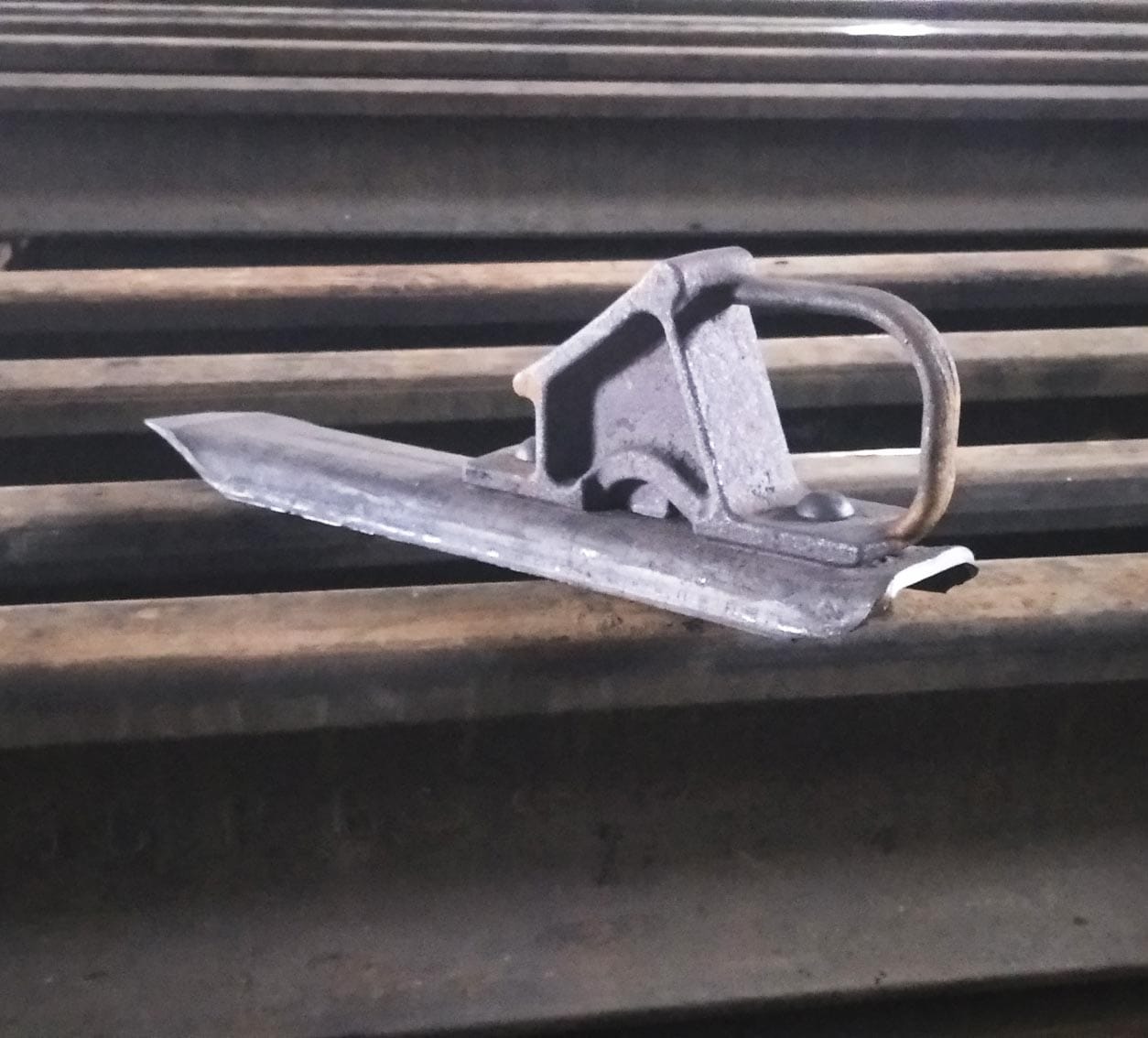 Башмак тормозной горочный 8739.00