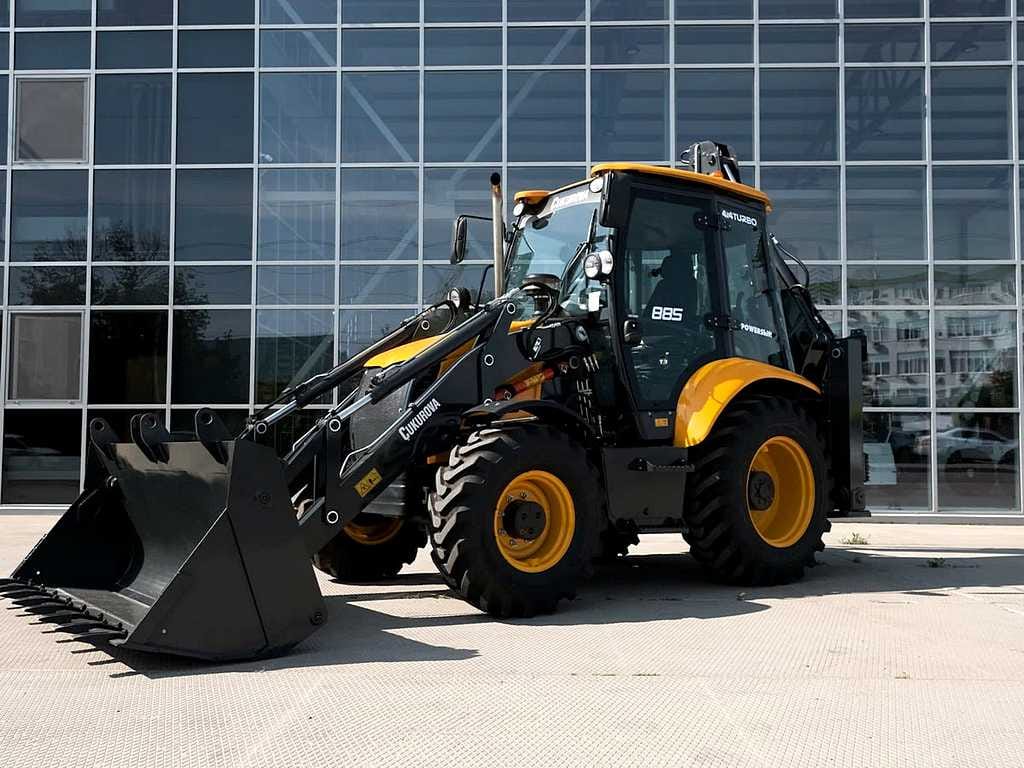 Экскаватор-погрузчик Cukurova 885, новый, без пробега