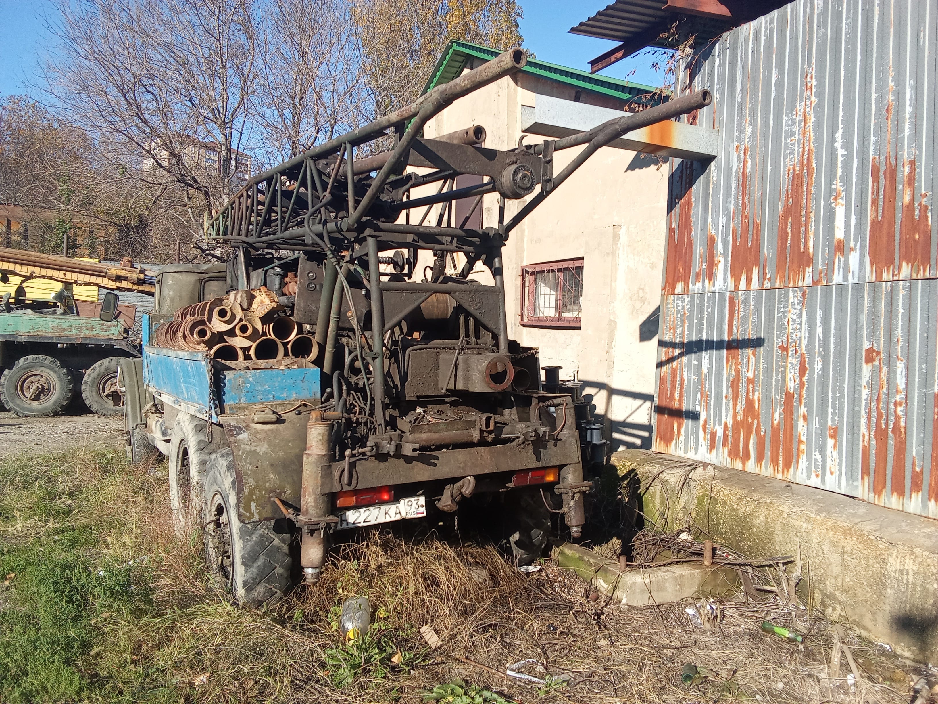 Зил 131 с буровой установкой угб 50 — фото 2