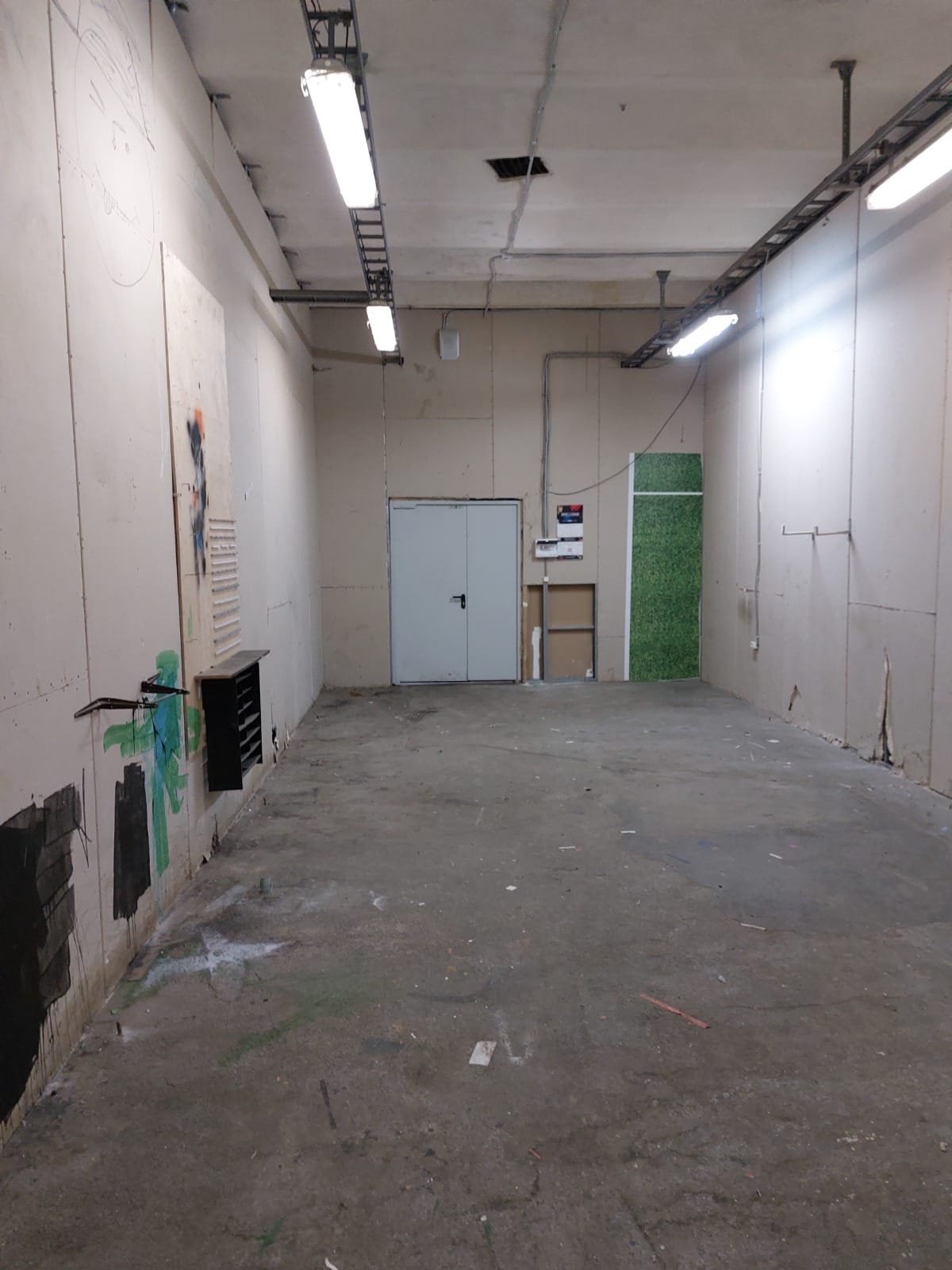 Под лёгкое или пищевое производство, косметику, лабораторию или склад. — фото 10